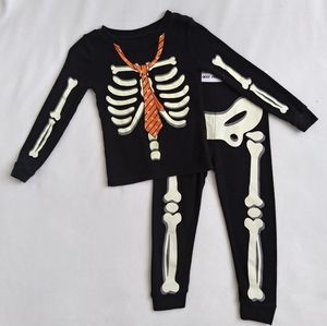 Glow in dark Halloween skeleton Pajama set